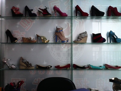 IP5产品与IP4苹果配件 从EVA模开发到手机壳制造的供应生产全解析